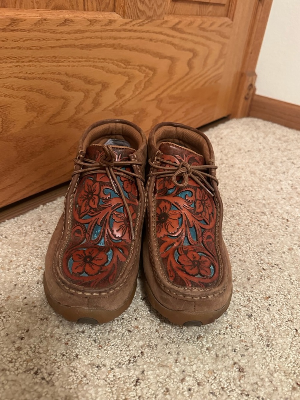 Brown Leather Floral Tooled Twisted X’s